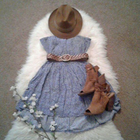 Forever 21 Dresses & Skirts - Forever 21 M Floral Tie Back Strapless Dress